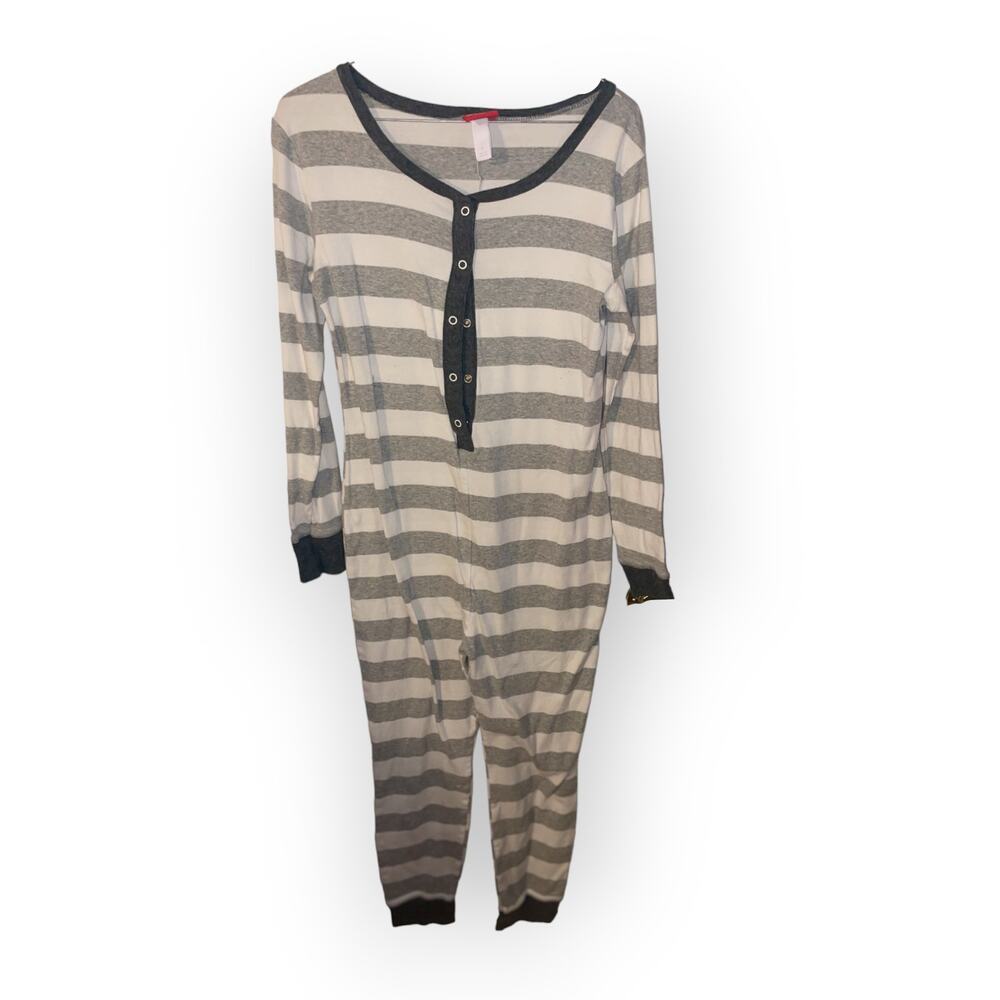 Wondershop by Target One Piece cozy button up jammies sz M EUC